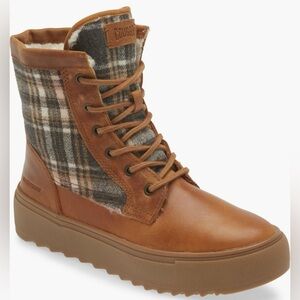 Cougar apex lace up boots
